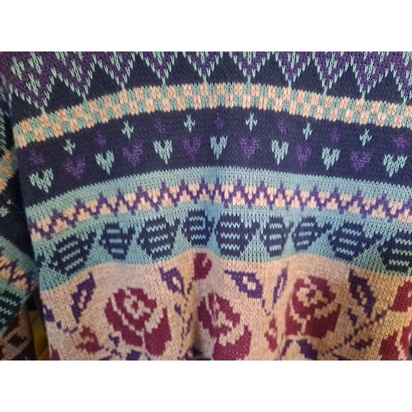 Vintage Medallion Colorful Knit Sweater with Rose Pattern‎ - Picture 5 of 7